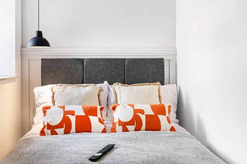 Derby HMO 6-Bedroom En-suite Rooms & Studios All Bills Included