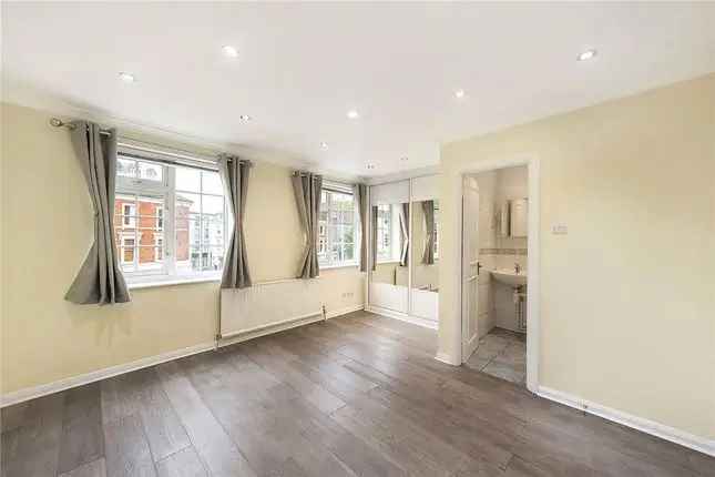 Terraced house to rent in Holland Villas Road, London W14