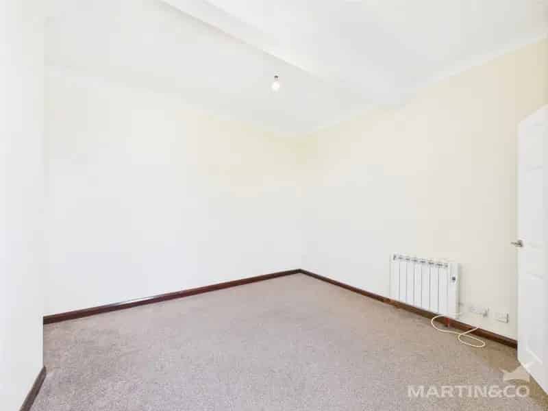 1 Bedroom Flat To Rent Available Now