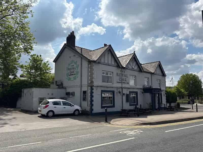Freehold Pub with Accommodation for Sale