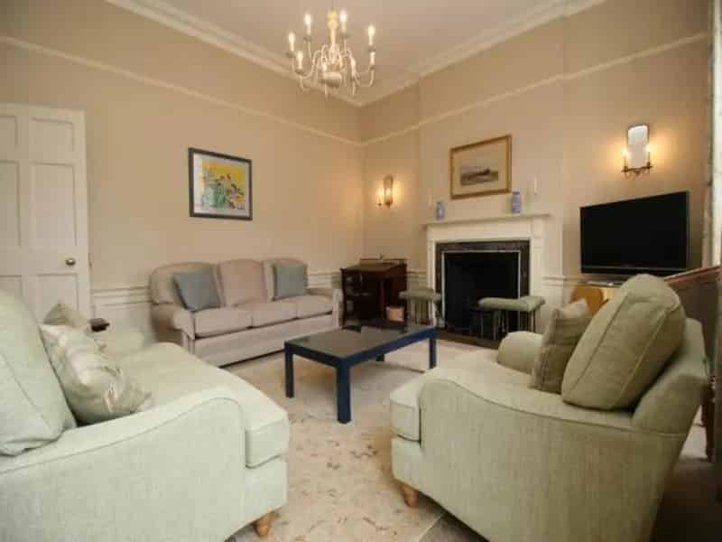 3 Double Bedroom Flat to Rent in Edinburgh's New Town