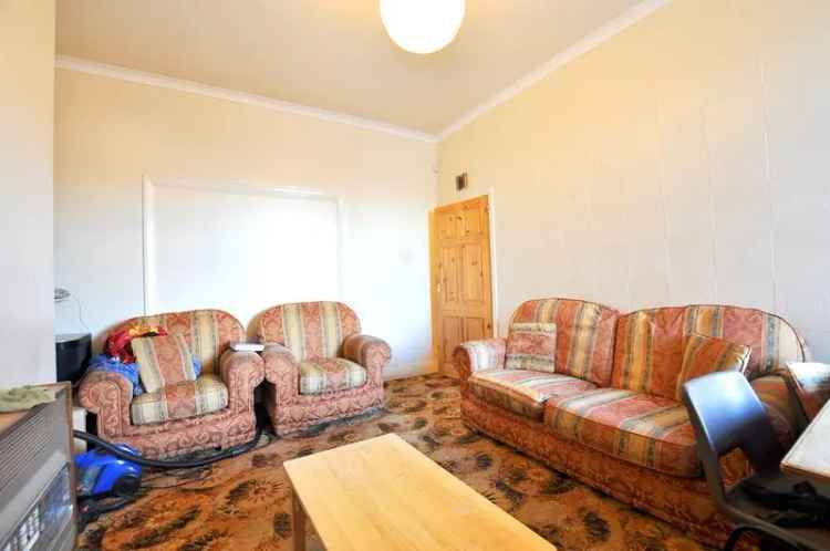 3 bedroom flat to rent