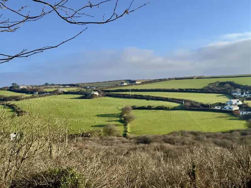 4 Bed Property For Sale