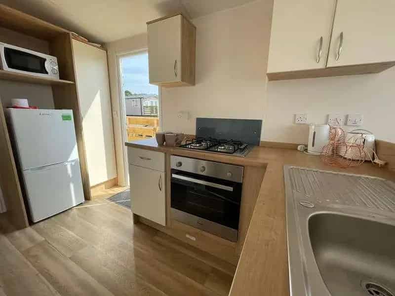 2 Bed Holiday Home for Sale Sea Views Decking Parking