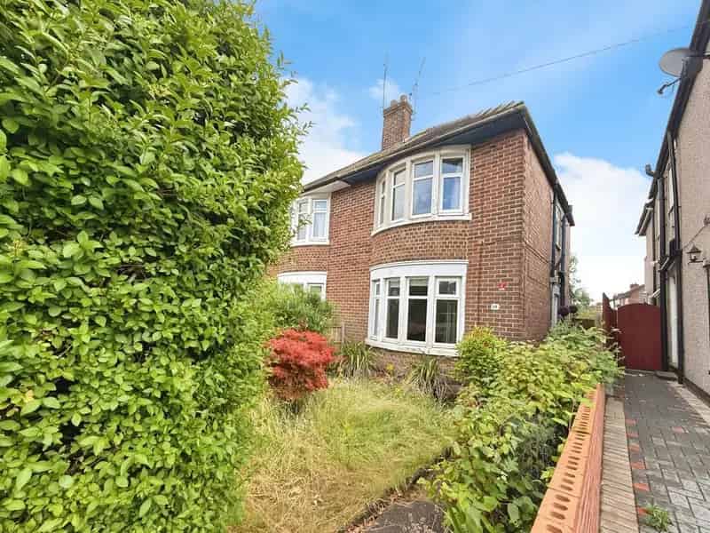 2 Bedroom Semi-Detached House for Sale in Coventry
