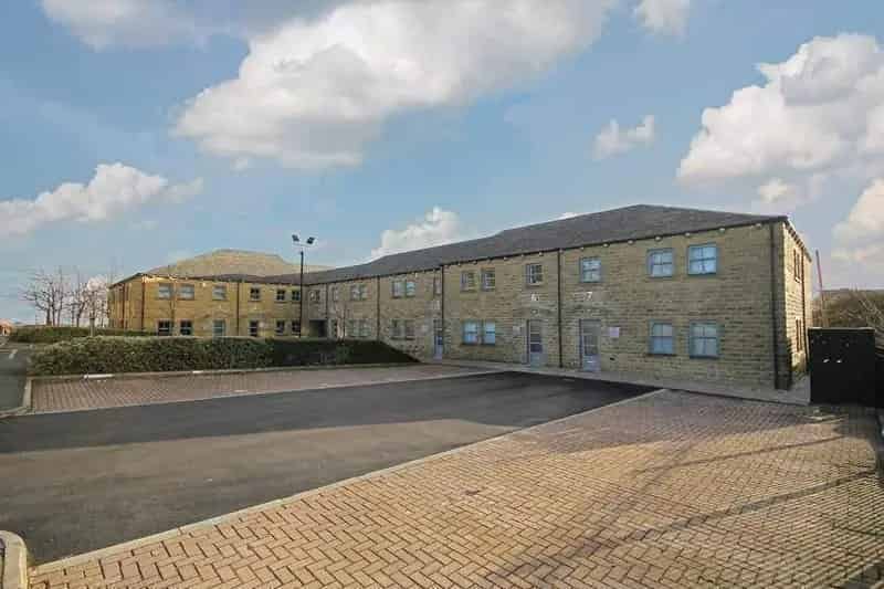 High Quality Horsforth Offices with Parking