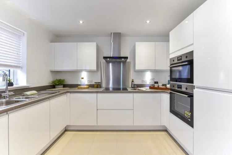 Netley Grange: Stylish Contemporary Homes with Traditional Charm