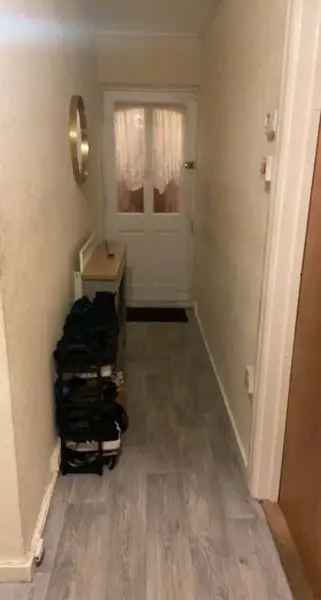 Flat For Rent in Dudley, England