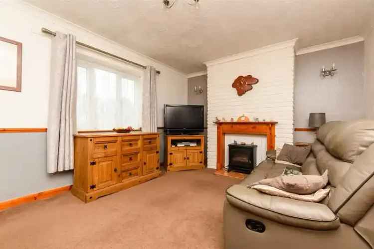 3 Bedroom End Terrace House for Sale Near Station and Schools