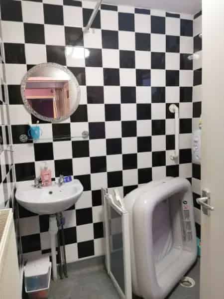 One Bed Bungalow with Garden and Wet Room