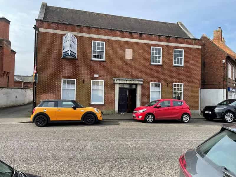 Former Bank Premises with Secure Car Park