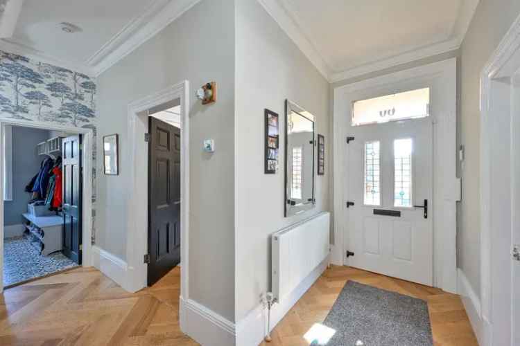 Grand Family Home Six Bedrooms Large Garden Newport Road