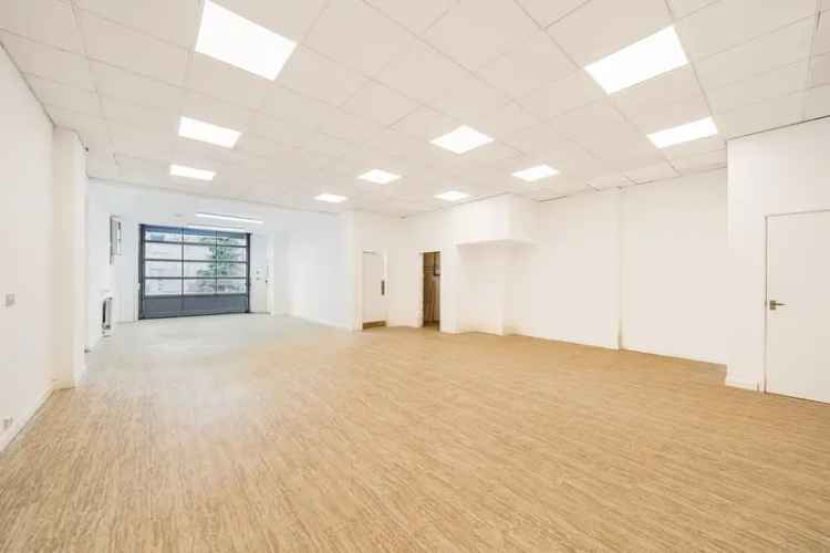 Refurbished Business Unit Gated Estate Parking 3-Phase Power