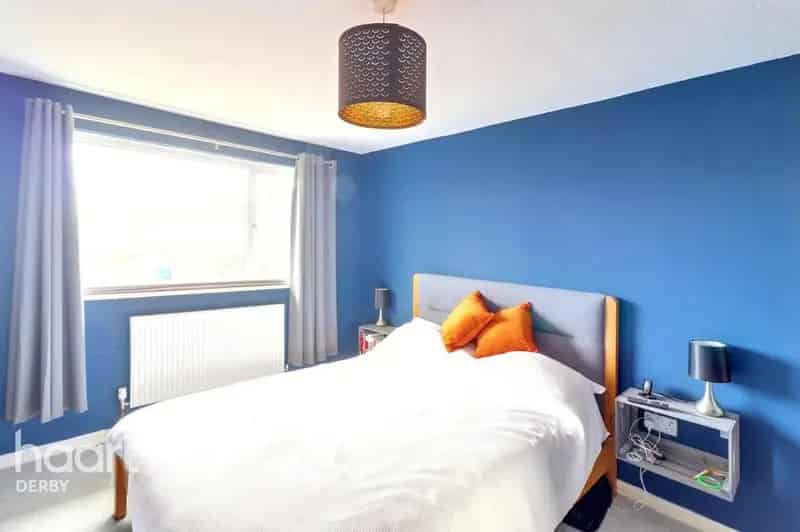3 Bedroom Semi-Detached House for Sale in Mickleover