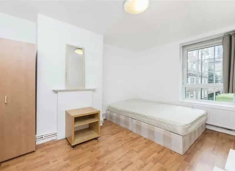Two Bedroom Apartment Near Old Street