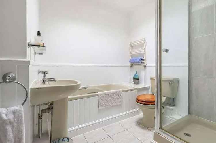 5 Bed House for Sale - 14 Acres, Tennis Court, Outbuildings