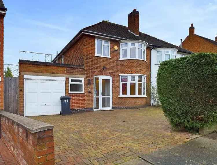 3 bedroom semi-detached house for sale