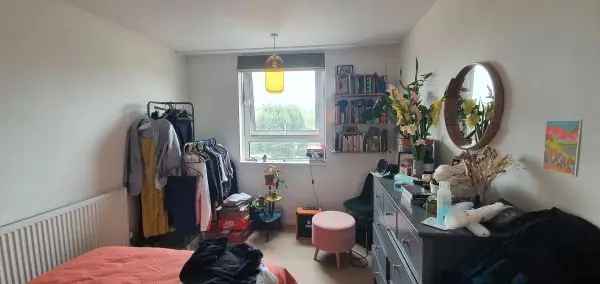 Flat For Rent in Tendring, England