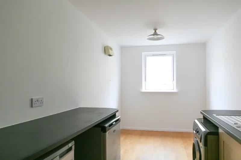 2 Bedroom Flat to Rent in Leith near Leith Links