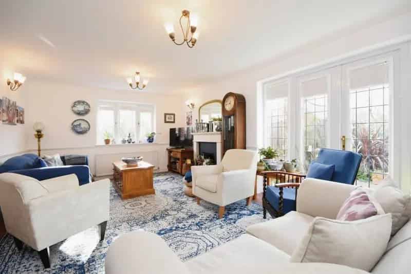 5 Bedroom Family Home Near Chelmer Park Galleywood