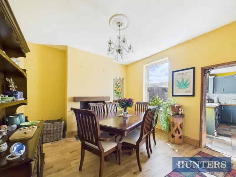 3 Bedroom Victorian House For Sale