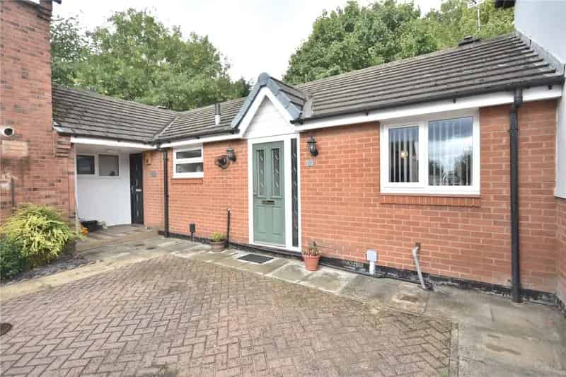 House For Sale , Leeds, England