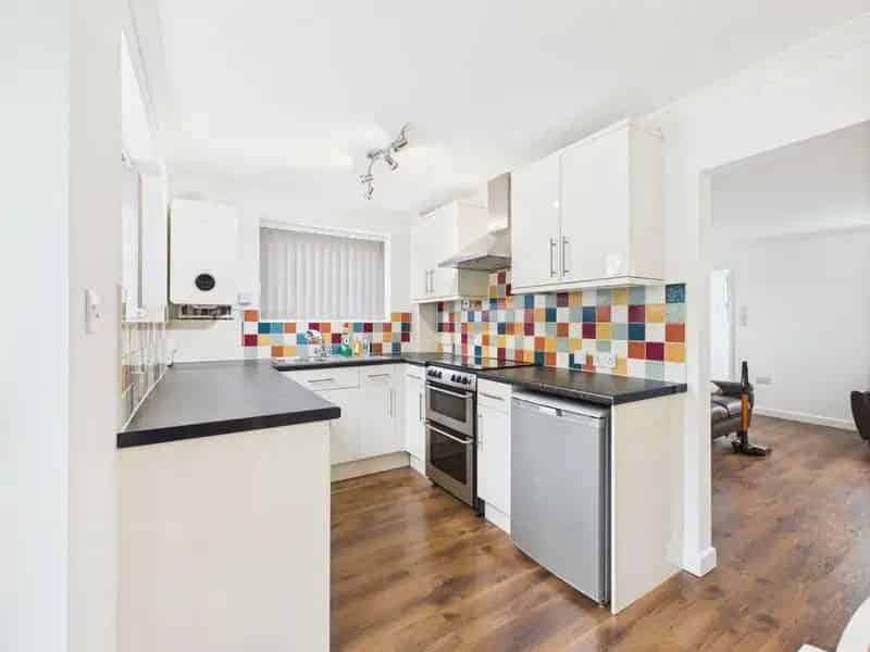 2 Bedroom Detached House for Sale Near Portreath Beach