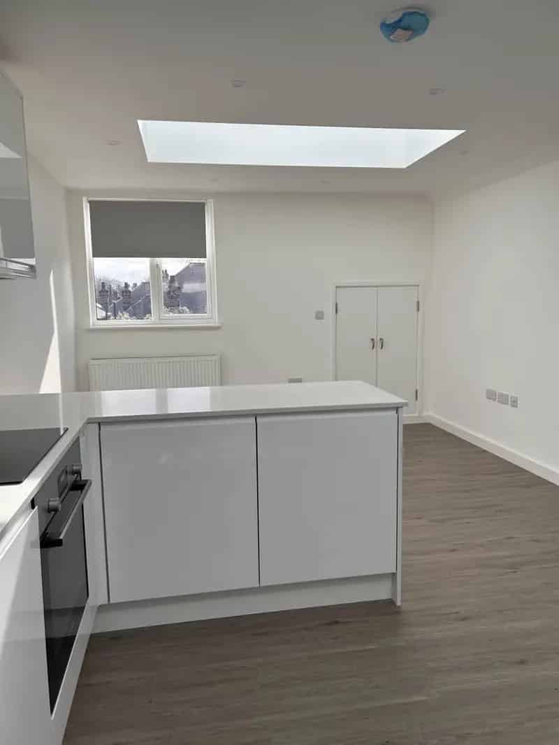 2 Bedroom Apartment House to Rent Near Streatham Hill Station