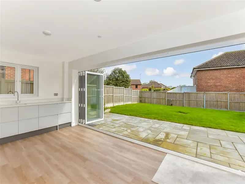 4 Bedroom Detached House Broadstairs