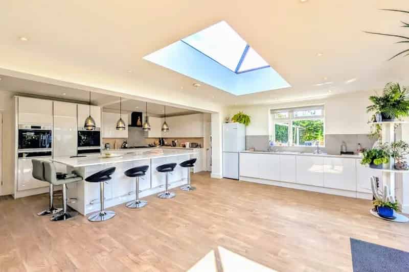 Findon Valley Detached Bungalow 3 Beds 2 Baths Sauna Garage Solar Panels