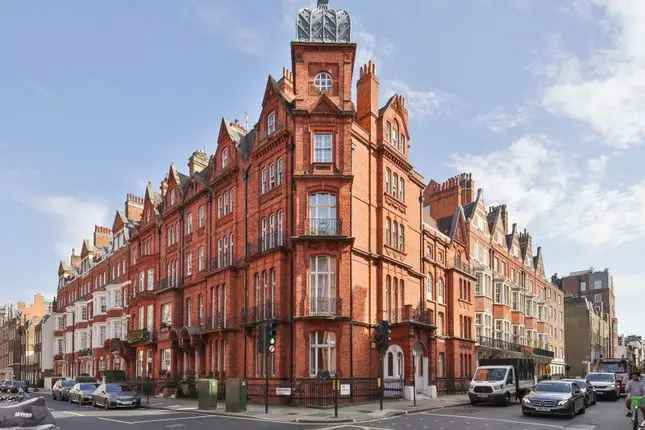 Duplex for Sale Green Street London W1K High Ceilings Period Features