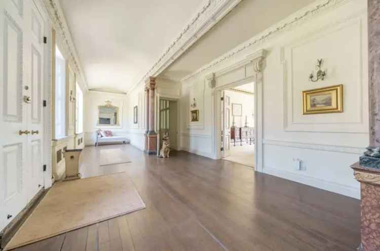 Grade II Listed Totteridge Mansion 10 Acres Grounds Indoor Pool