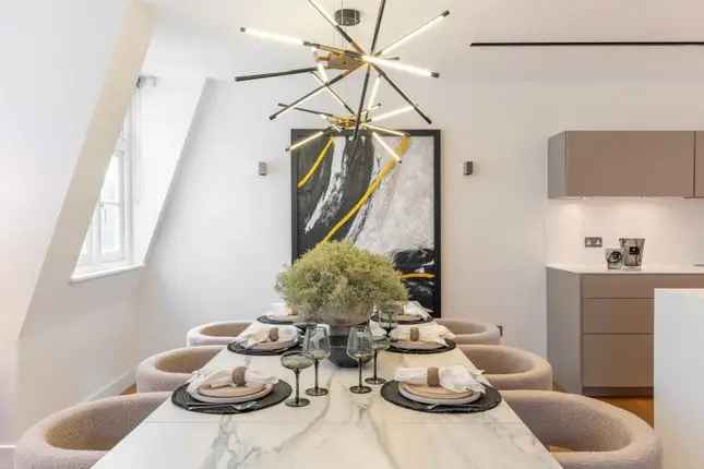 Flat for sale in Maida Vale, London W9