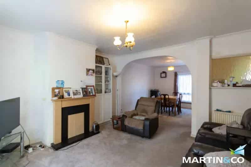 4 Bedroom House For Sale
