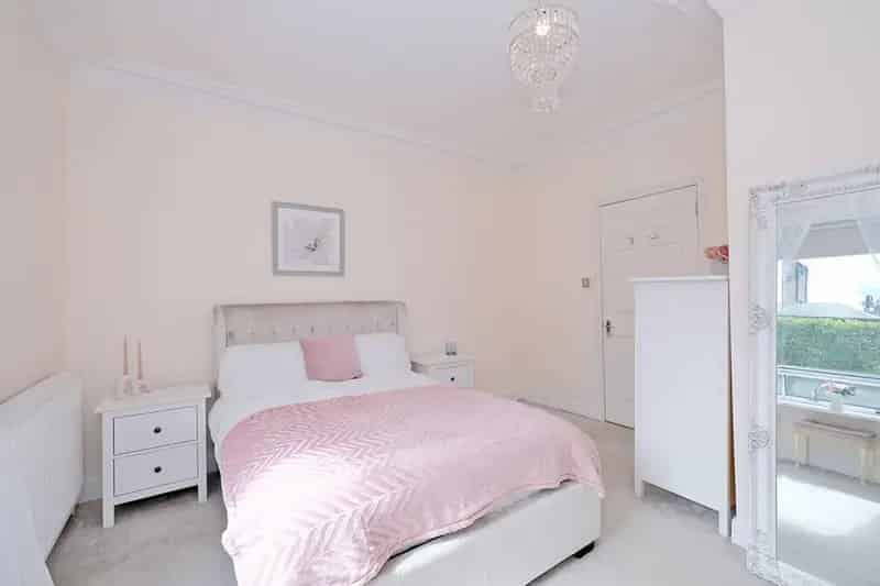 1 Bedroom Ground Floor Flat for Sale in Scotland