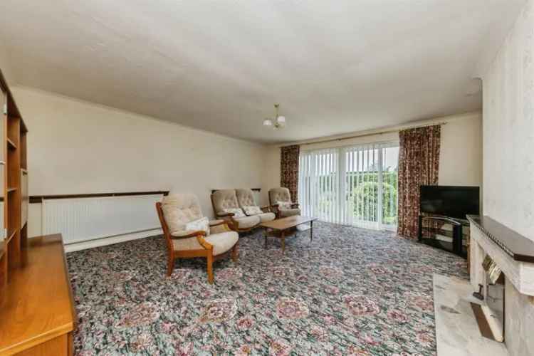 Family Bungalow Auction Modern Method 3 Bedrooms Large Plot Potential