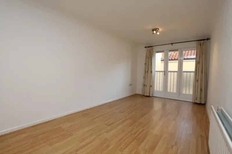 1 Bedroom Apartment near Harbourside City Centre