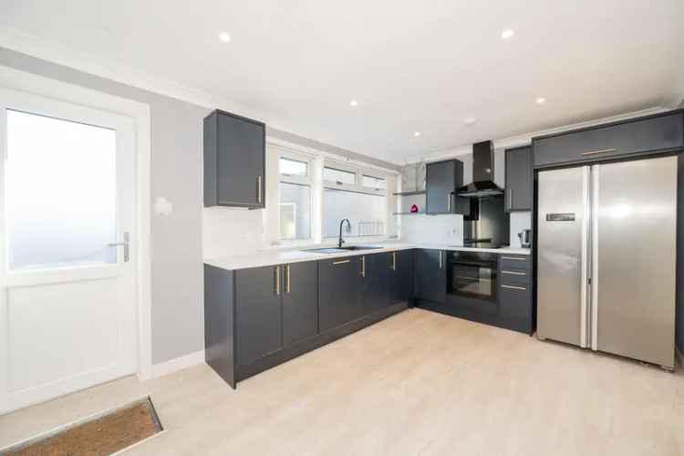 3 Bedroom Detached Bungalow for Sale in Westhill