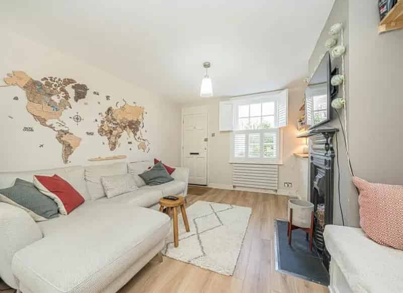 Two Double Bedroom Victorian House Twickenham