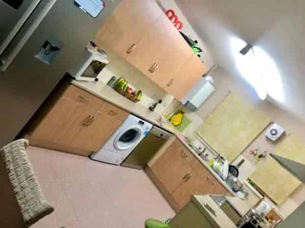 4 Bed End Terrace House Near Amenities