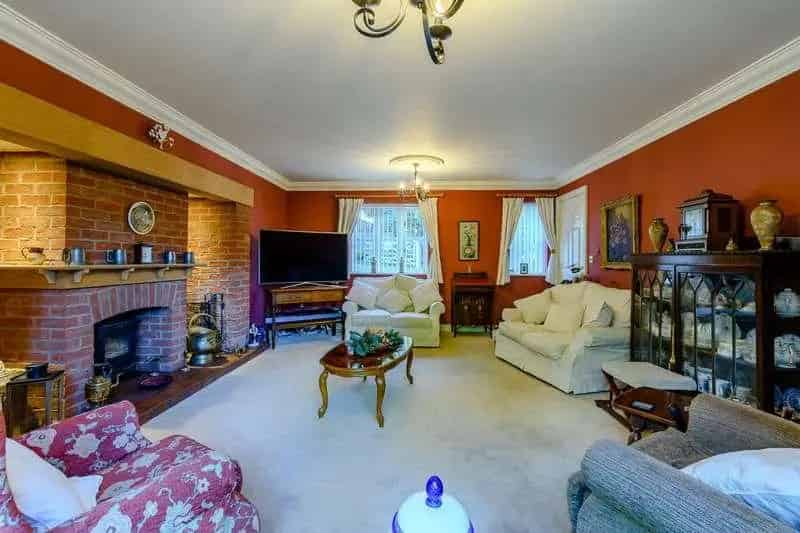 5 Bed House For Sale Flecknoe