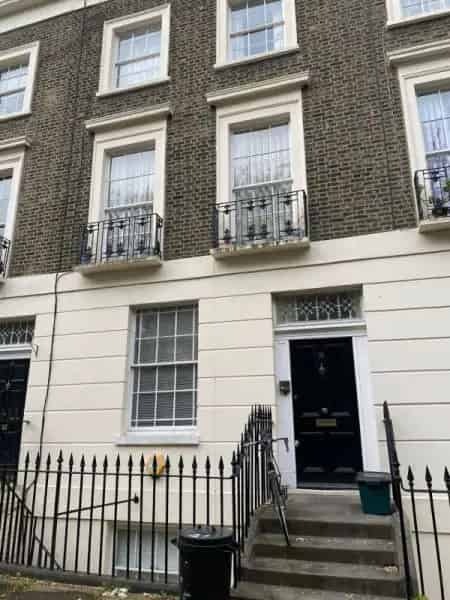 2 Bedroom Maisonette Granville Square Islington