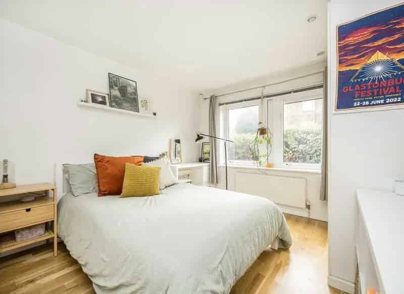 Two Double Bedroom Apartment with Private Garden Near Broadway Market