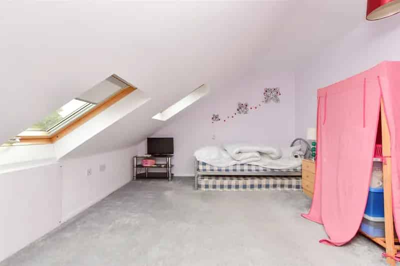 4 Bedroom Chalet Bungalow for Sale Near Broadstairs