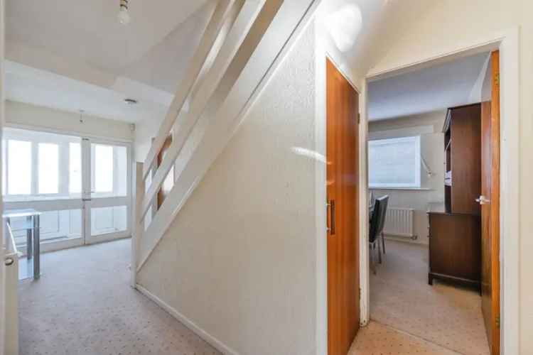 Four Bedroom Detached House in Littleover