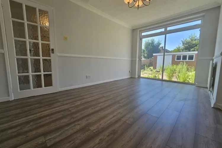 3/4 Bedroom House Great Barr  Large Garden and Driveway