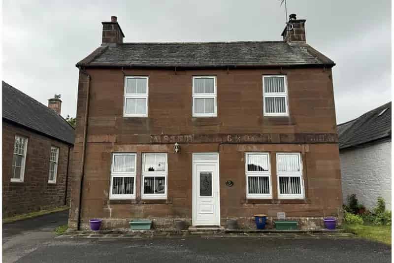 3 Bed Detached House Kirkton
