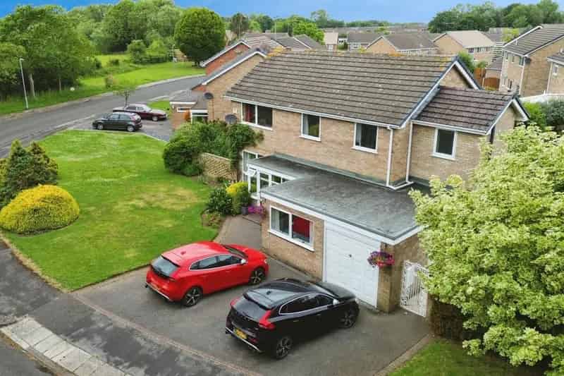 Large Family Home Near Greasby Village