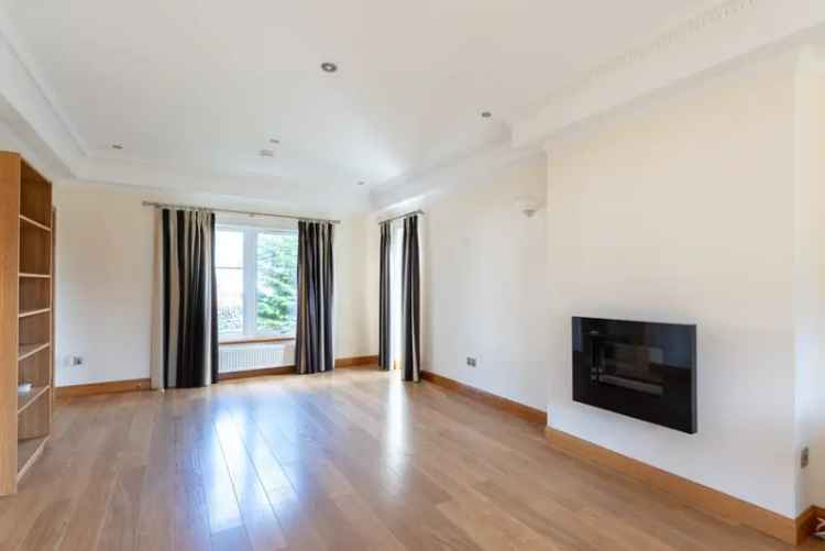 Six Bedroom Detached Villa Broughty Ferry