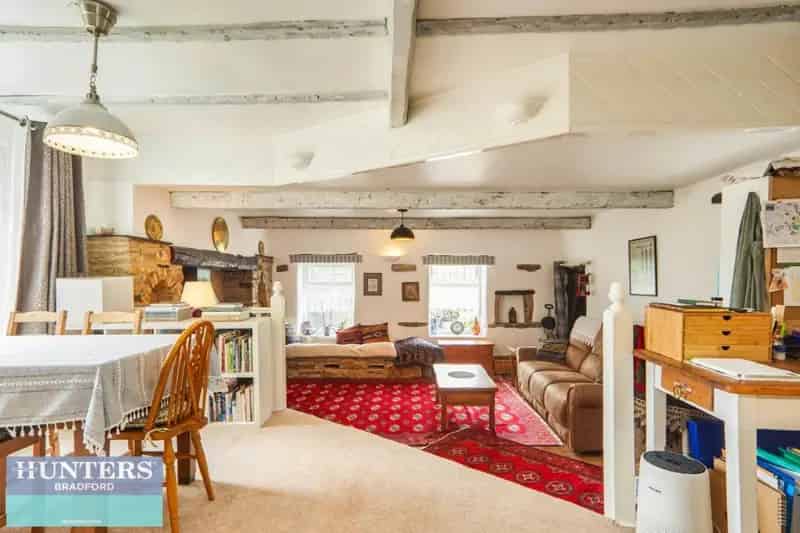 3 Bed House for Sale in Hodgson Fold Bradford